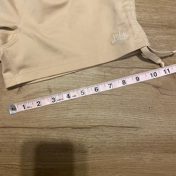 Spandex Booty Mika Yoga Shirts with side Crumples - Picture 10 of 16